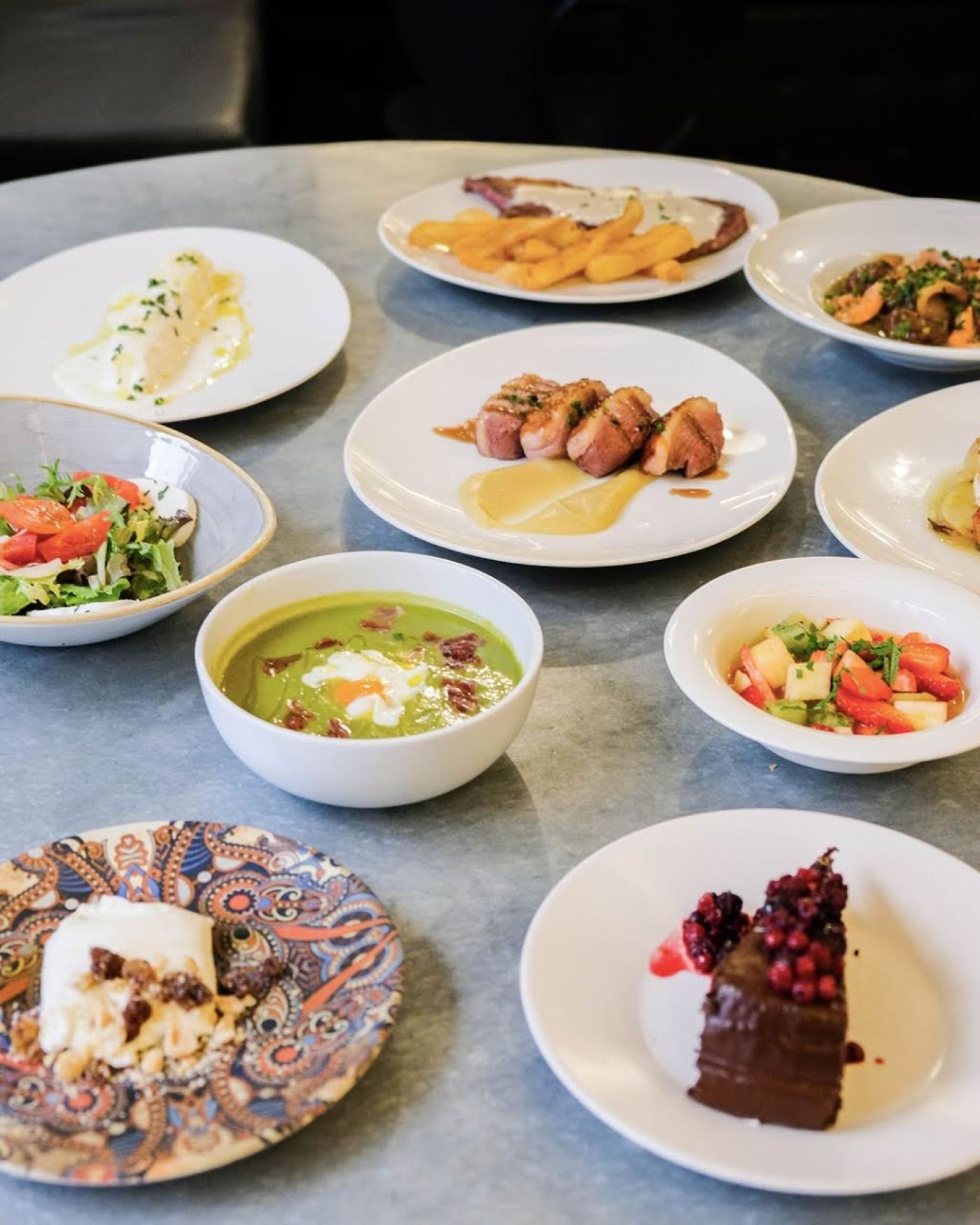 Troba el menú ideal per al teu pla al Restaurant Savoy